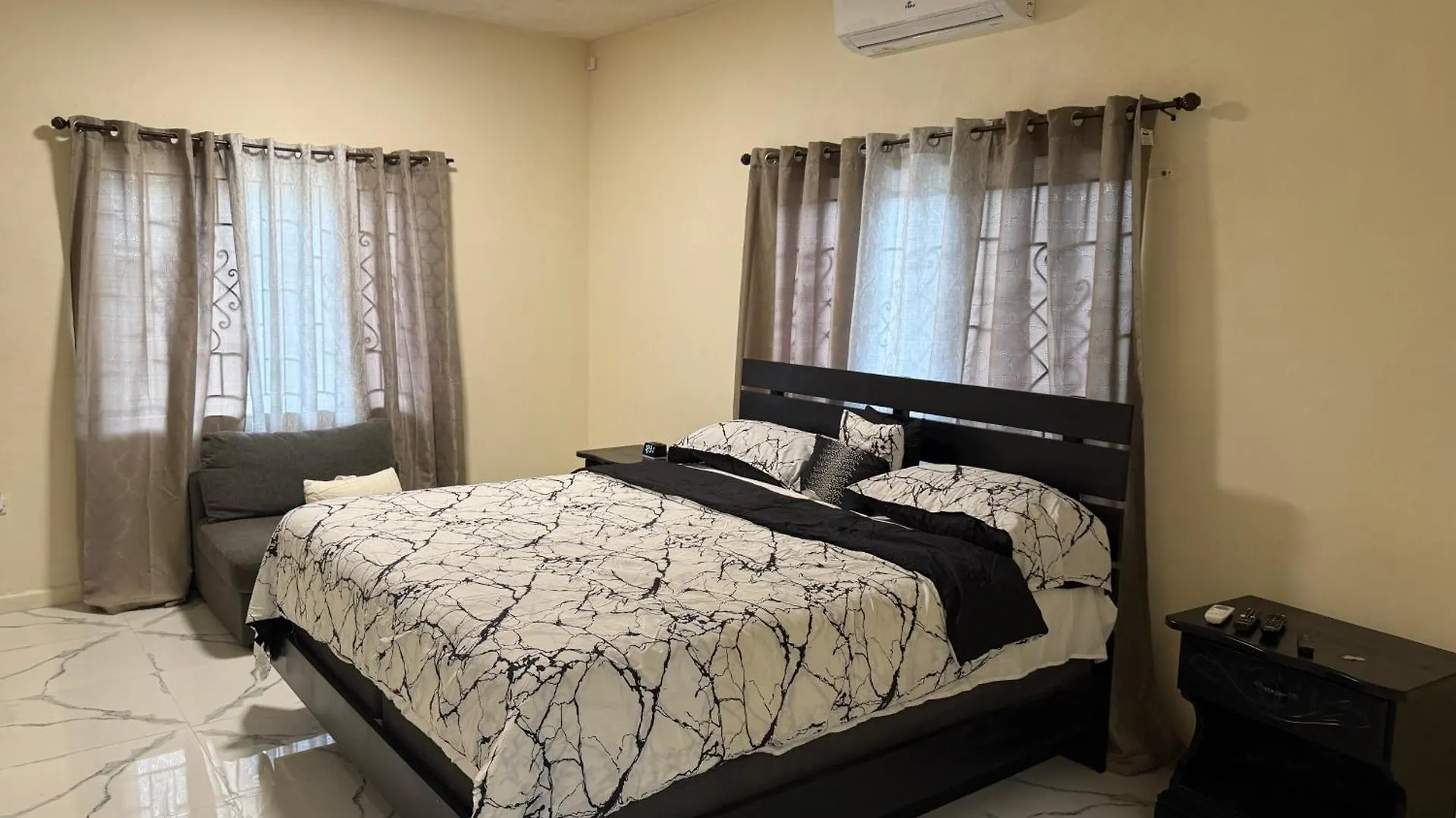Scotts Villa Hope Bay Appartement